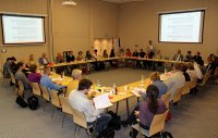 Zdjęcie ze spotkania, na którym organizacje wypracowywały postulaty do programu - 28 sierpnia 2014roku